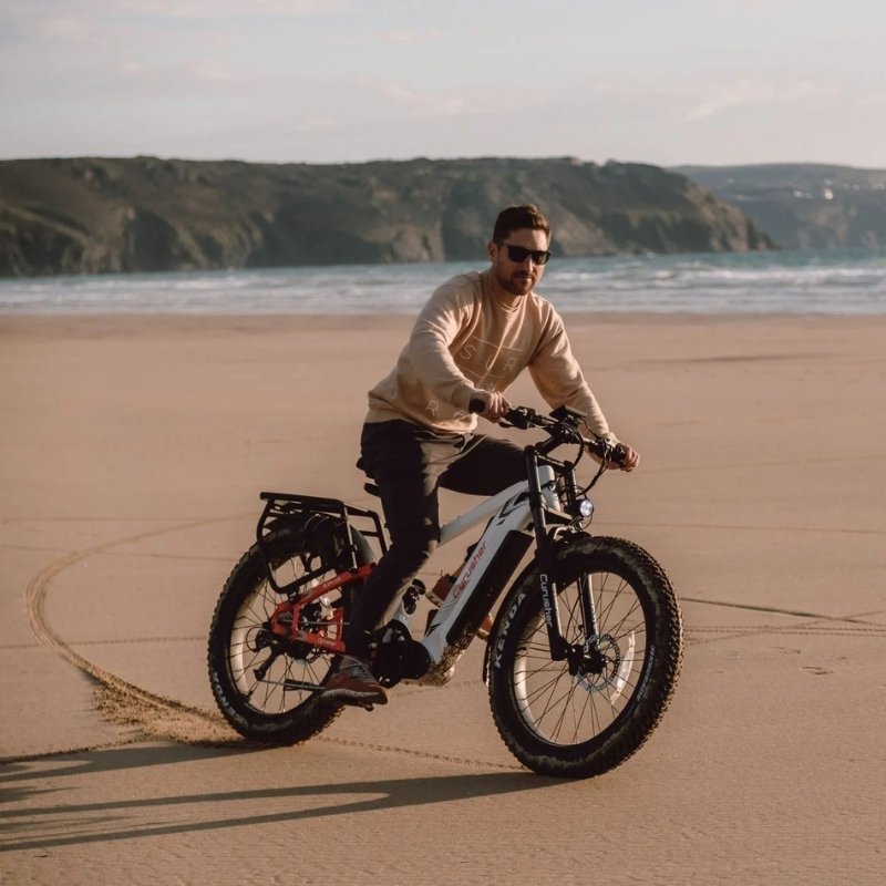 CYRUSHER RANGER ALL-TERRAIN FAT-TYRE MOUNTAIN ELECTRIC BIKE - 250W - Charge & Glide