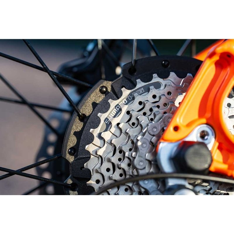 CYRUSHER TRAX STEP-THROUGH ALL-TERRAIN FAT TYRE ELECTRIC BIKE 250W - Charge & Glide