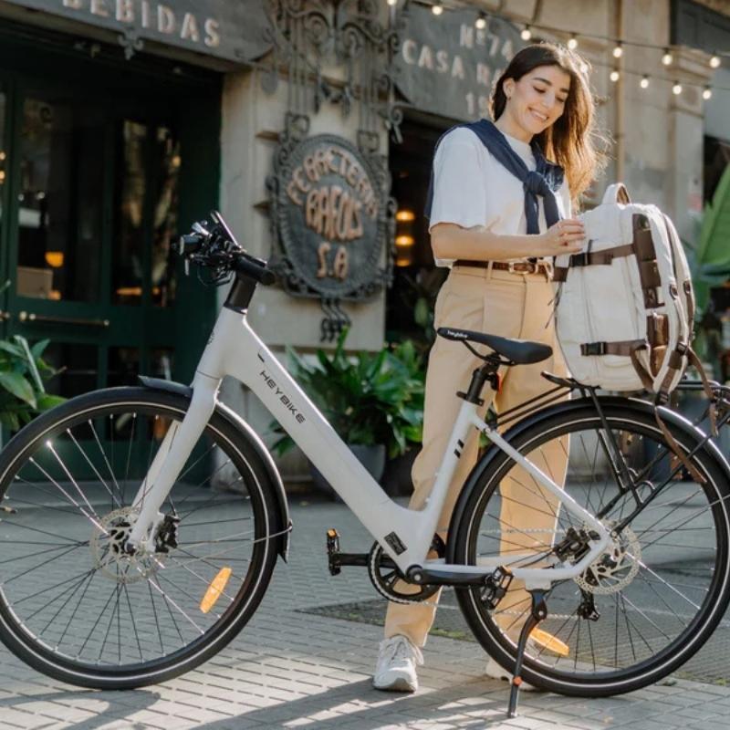 HEYBIKE EC1-ST STEP-THROUGH LIGHTWEIGHT COMMUTER ELECTRIC BIKE 250W - Charge & Glide