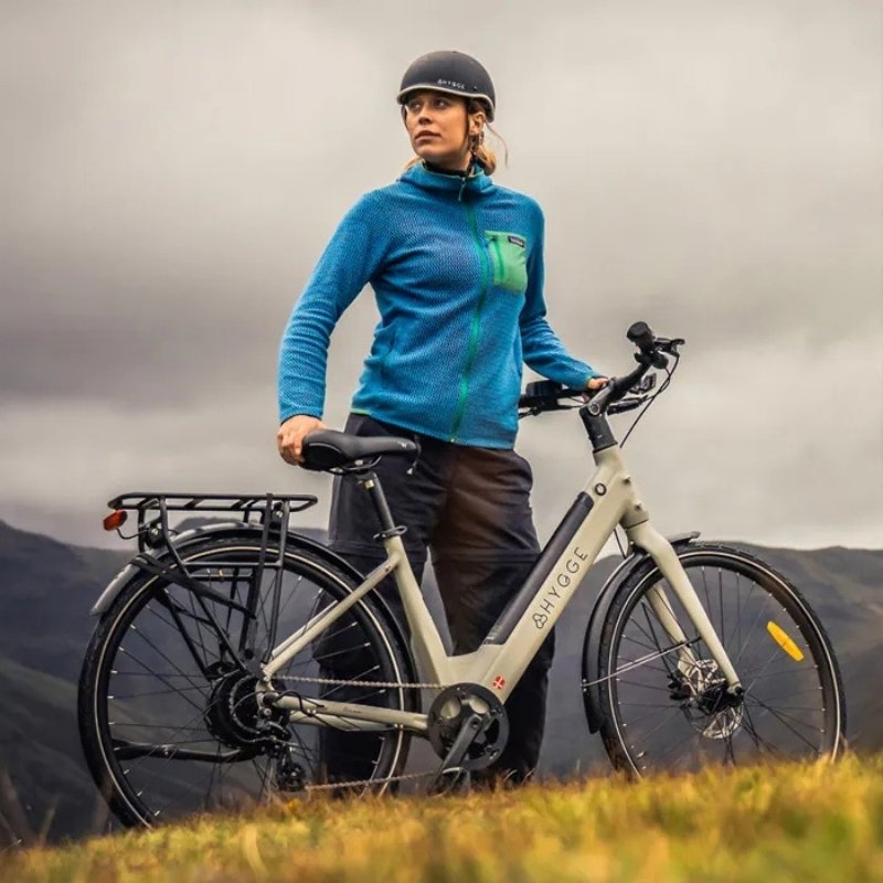 Hygge Nivø Step-Through Commuter Electric Bike - 250W, Shimano 8-Speed, Moss Grey