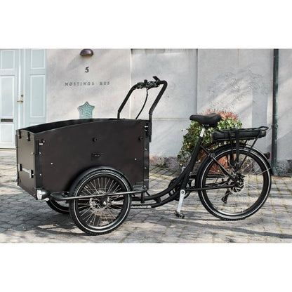AMCARGOBIKES ULTIMATE CURVE CARGO ELECTRIC BIKE TRICYCLE 250W (4 CHILDREN) - Charge & Glide