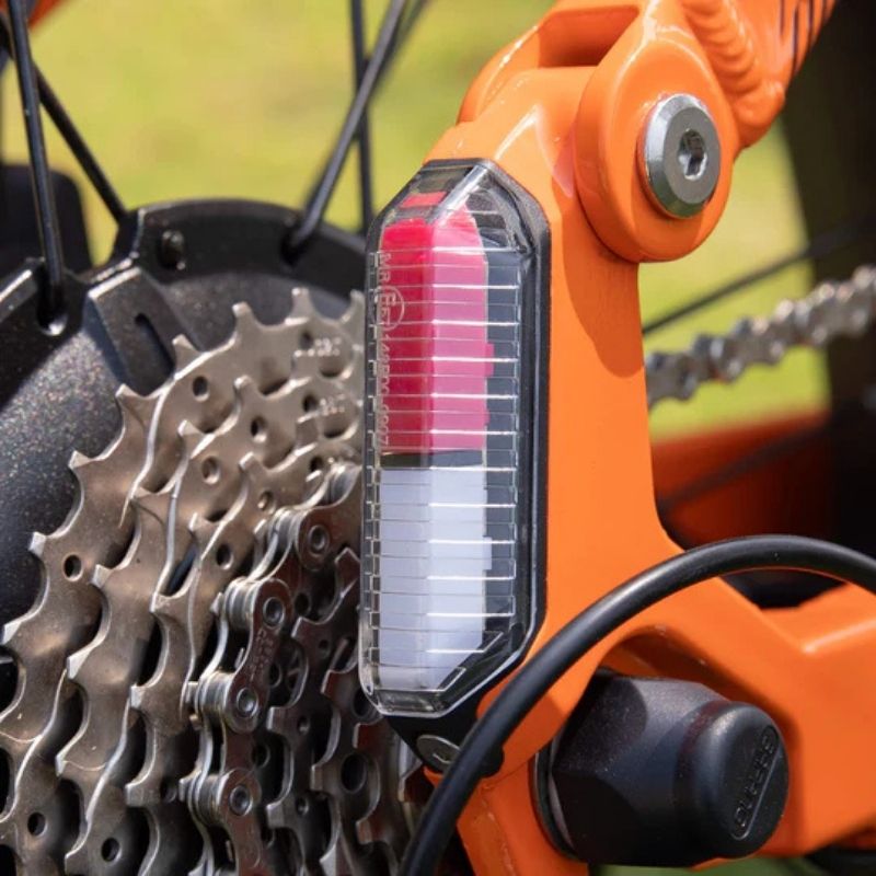 CYRUSHER RANGER 2.0 ALL-TERRAIN FAT-TYRE MOUNTAIN ELECTRIC BIKE 250W - Charge & Glide