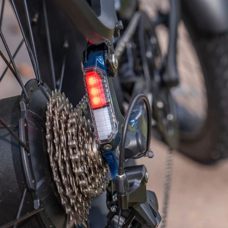 CYRUSHER TRAX 2.0 STEP-THROUGH ALL-TERRAIN FAT-TYRE ELECTRIC BIKE 250W - Charge & Glide