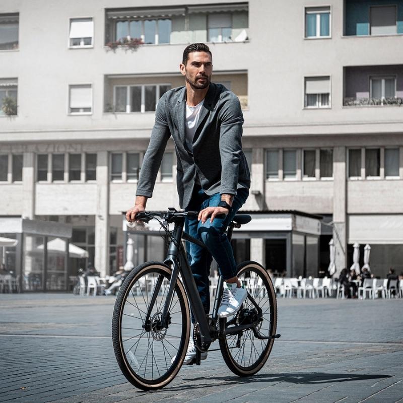 FIIDO C21 E-GRAVEL & CITY LIGHTWEIGHT ELECTRIC BIKE 250W - Charge & Glide