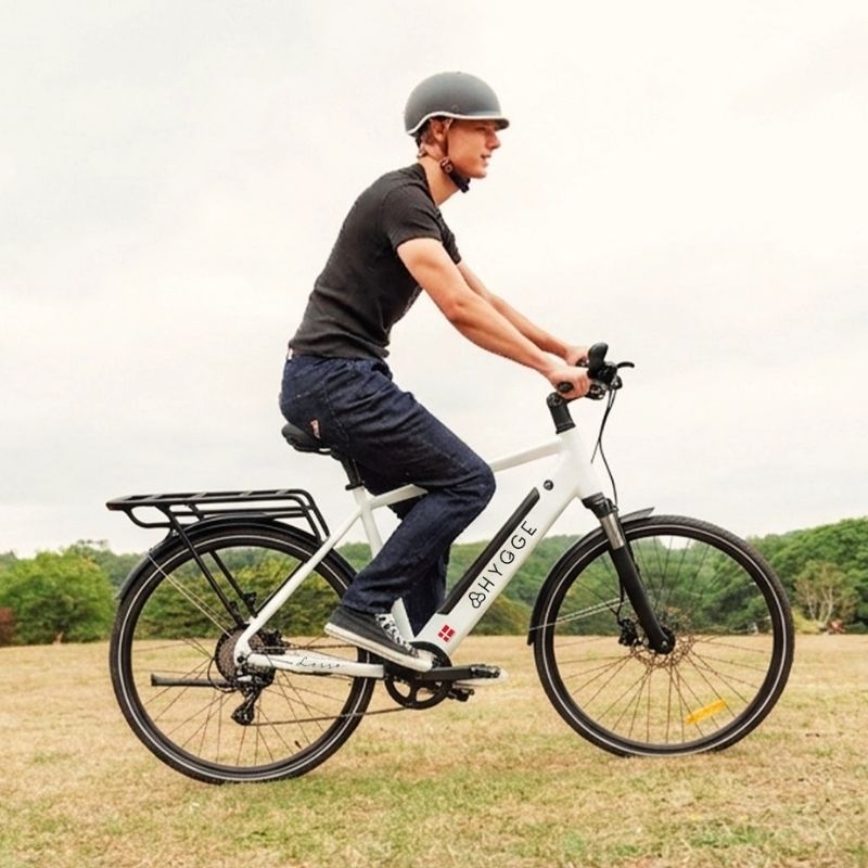 Hygge Lossø Commuter E-Bike 250W, Ivory White - Charge & Glide
