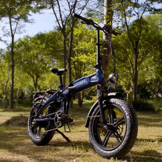 HYGGE SORØ FOLDING FAT-TYRE ELECTRIC BIKE 250W | 80KM RANGE, SHIMANO 7-SPEED, ROYAL BLUE - Charge & Glide