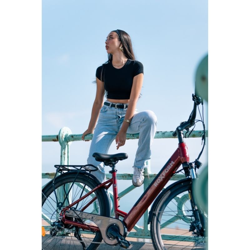 Roxform STRIDE S Step-Through City Commuter Electric Bike 250W - Charge & Glide